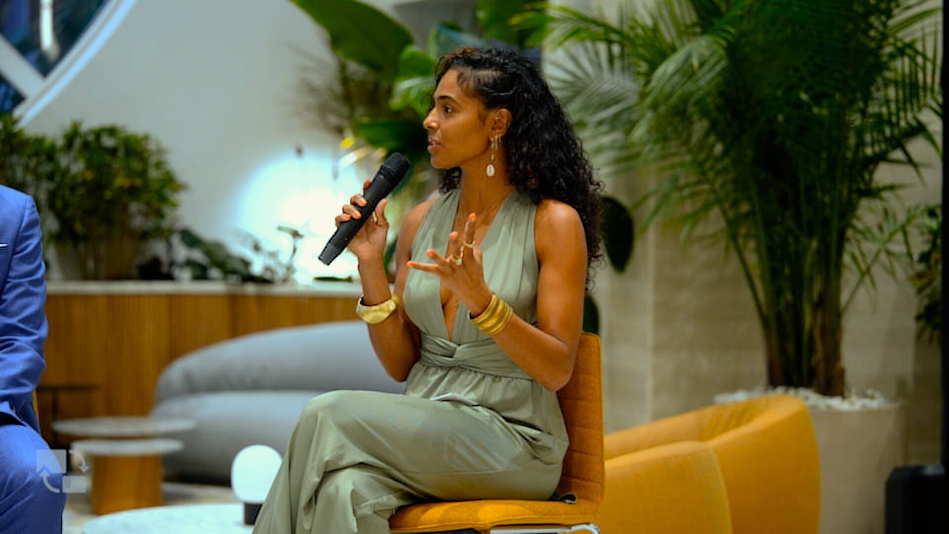 The Edit – Style As Therapy.00_12_38_04.Still003a